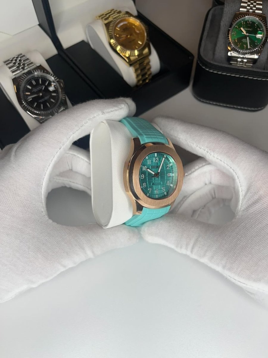 Seiko Aquanaut Mod (Rose Gold Tiffany) - OnTimeMods
