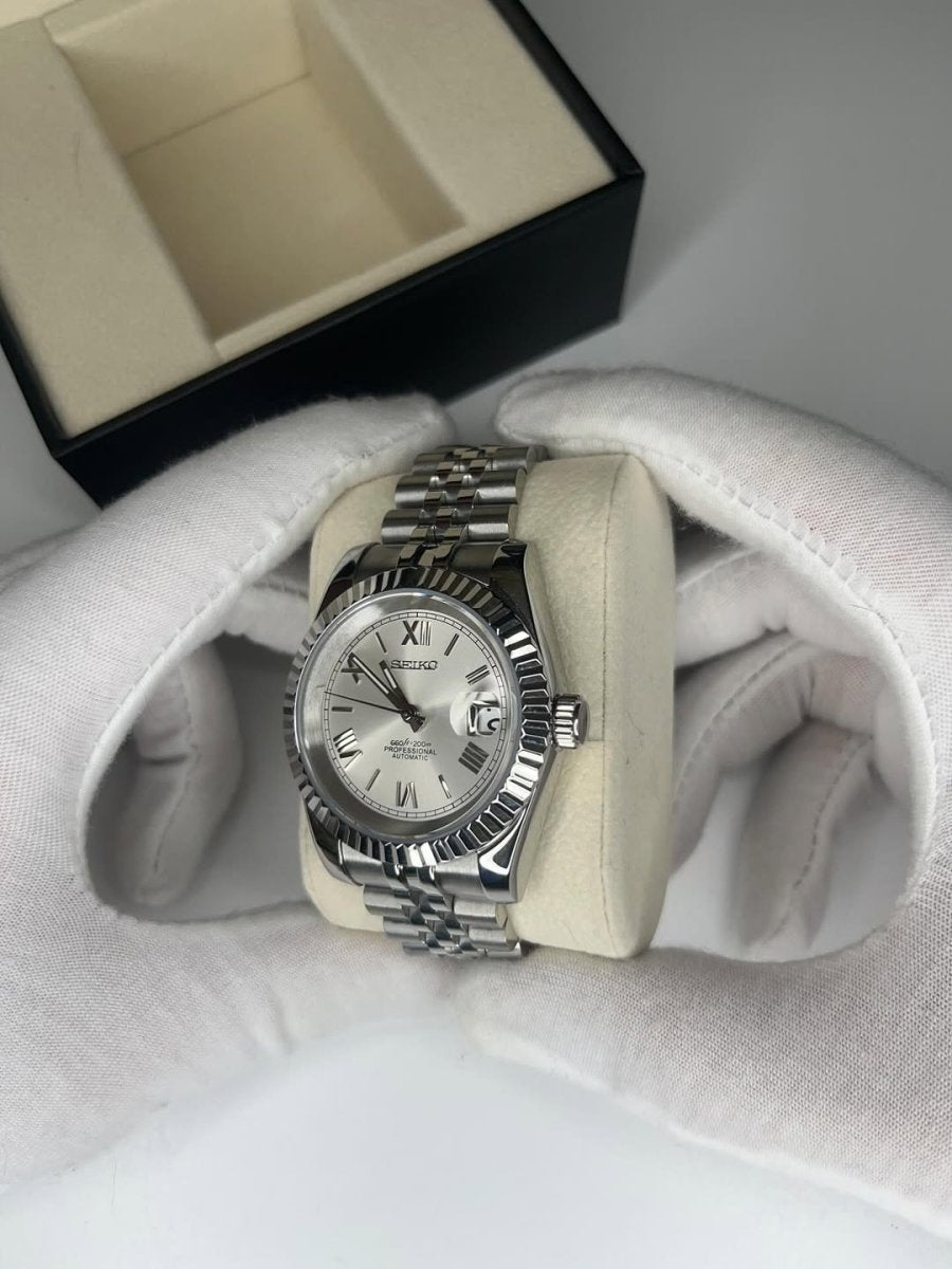 Seiko Datejust Mod (Roman Silver) - OnTimeMods